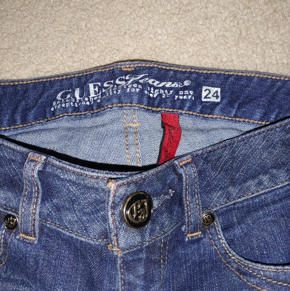 Guess capris - Picture 4 of 4